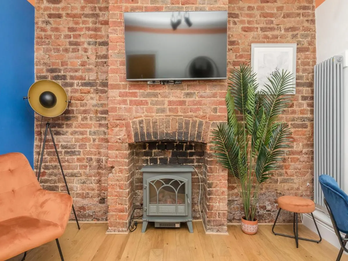 Apartment Stylish 2-Bedroom Flat With Patio And Garden Brighton United Kingdom