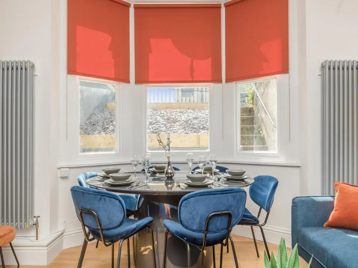 Stylish 2-Bedroom Flat With Patio And Garden Brighton United Kingdom